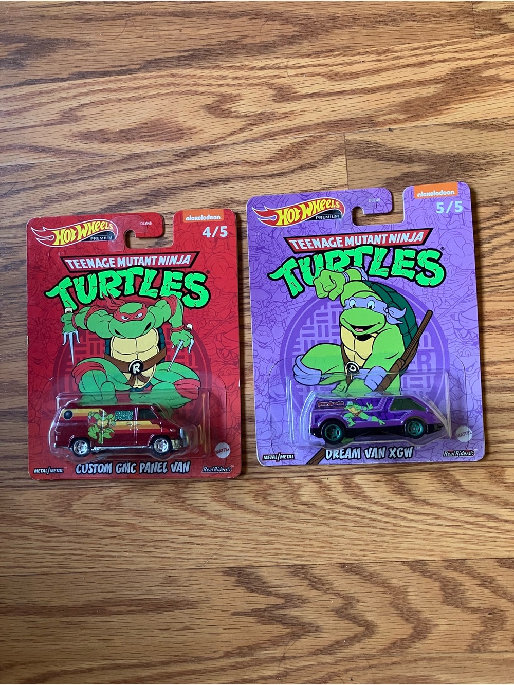 Hot Wheels Teenage Mutant Ninja Turtles Mini Van Toy - Green & Purple